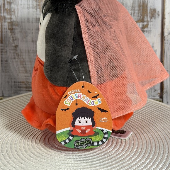 Squishmallows 8" Beetlejuice Movie Lydia Deetz Bride Red Dress NWT Halloween - Picture 5 of 5